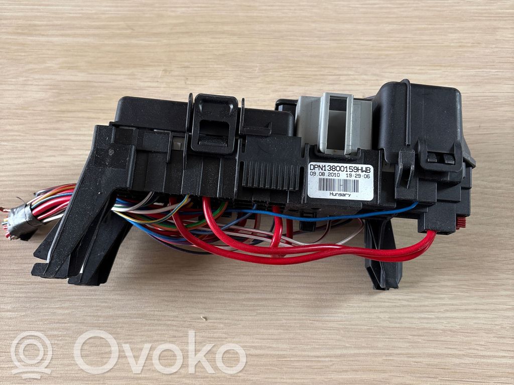 Volvo XC60 Saugiklių blokas 