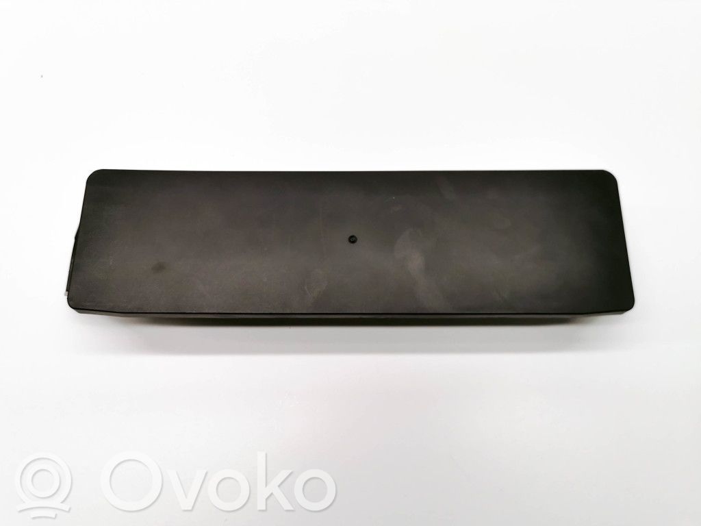 Tesla Model S Otras partes del panel de instrumentos 