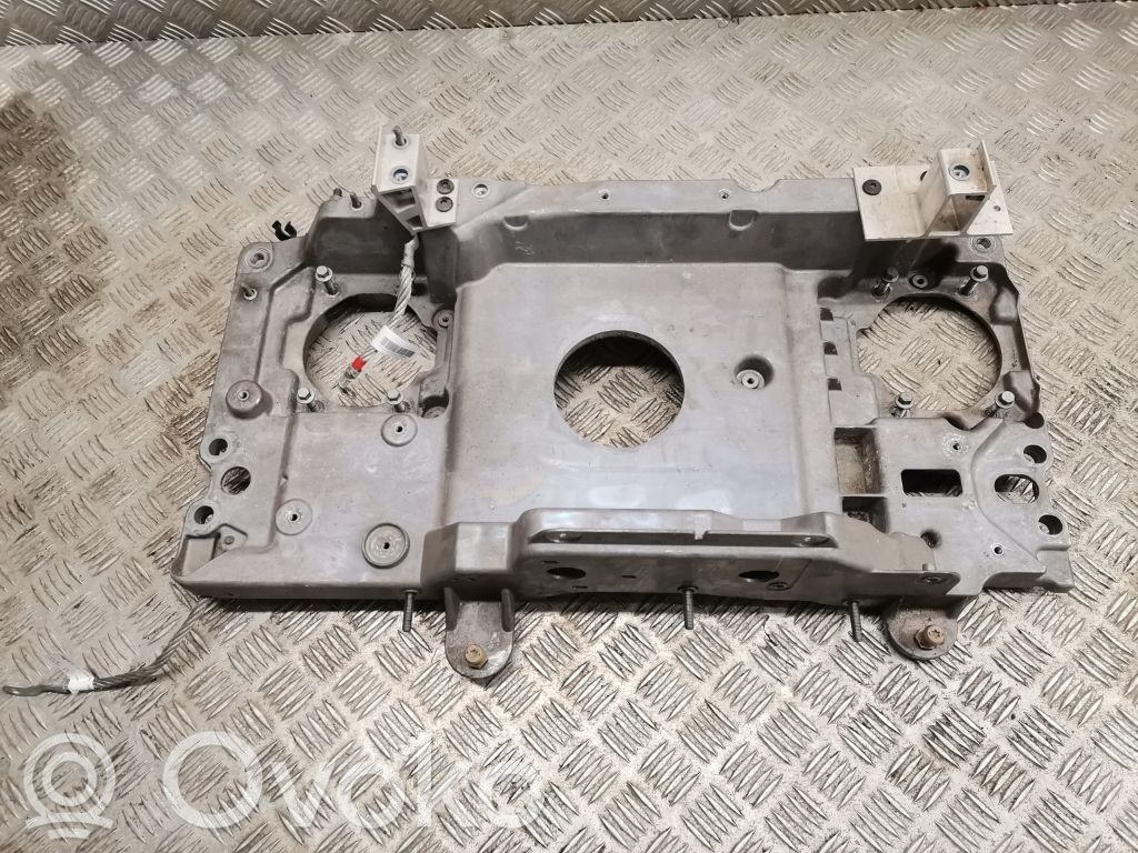 Jaguar I-Pace Engine mounting bracket 