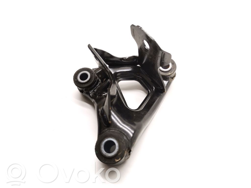 Tesla Model Y Engine mounting bracket 