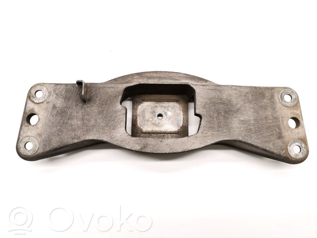 BMW 5 E60 E61 Gearbox mounting bracket 
