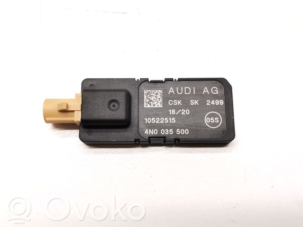 Audi e-tron Antena (GPS antena) 