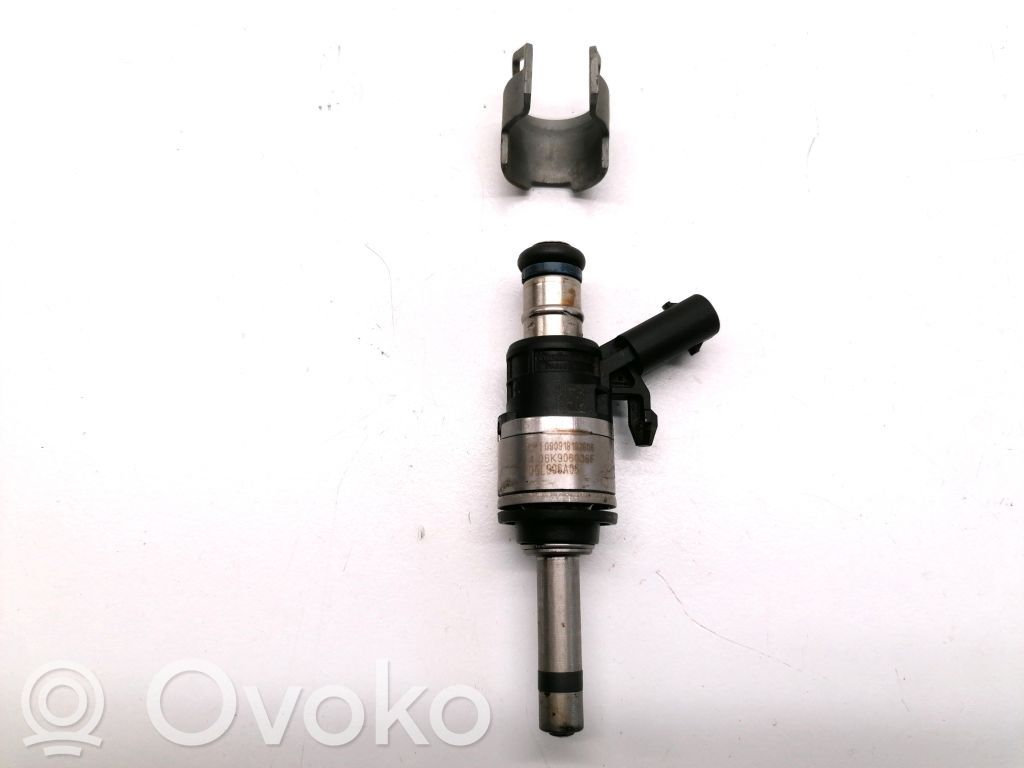Volkswagen Tiguan Inyector de combustible 