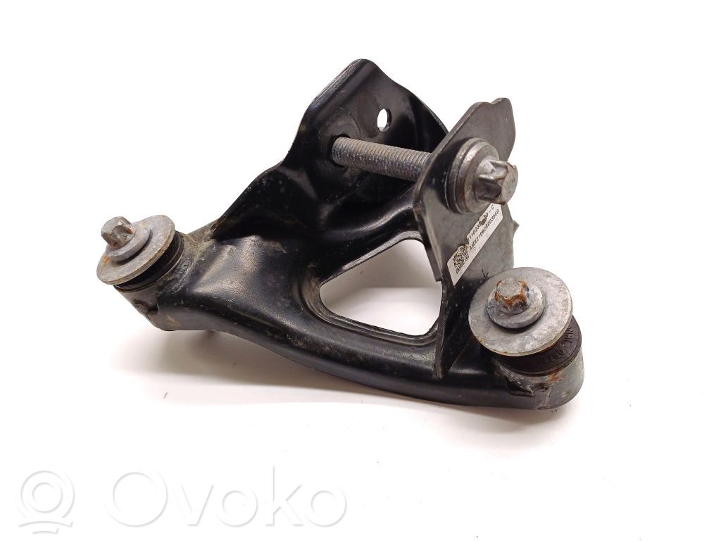 Tesla Model 3 Engine mounting bracket 