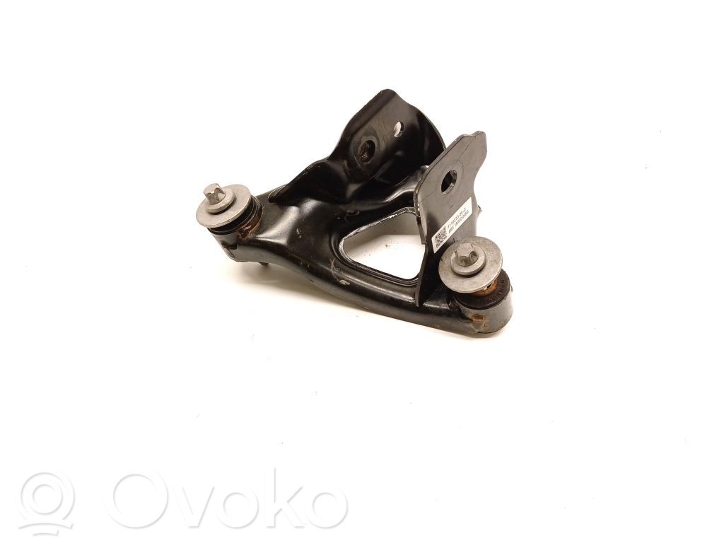 Tesla Model 3 Engine mounting bracket 