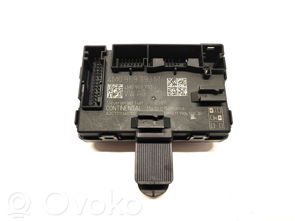 Audi e-tron Durų elektronikos valdymo blokas 