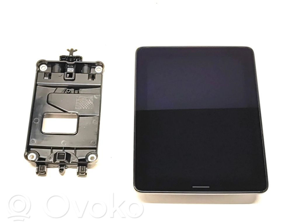 Polestar 2 Screen/display/small screen 