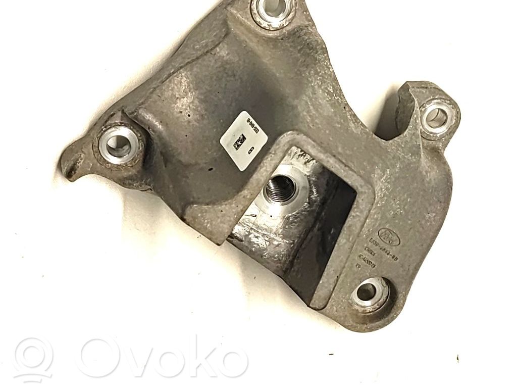 Ford Ranger Engine mounting bracket 