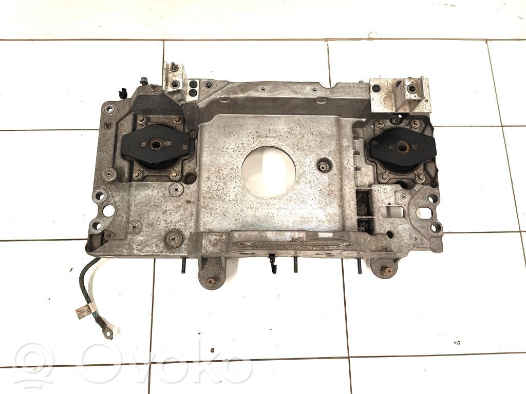 Jaguar I-Pace Engine mounting bracket 
