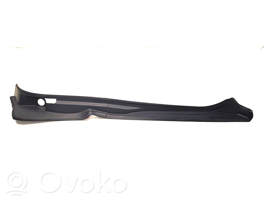 BMW 4 G22 G23 G24 G26 Tailgate/trunk side cover trim 