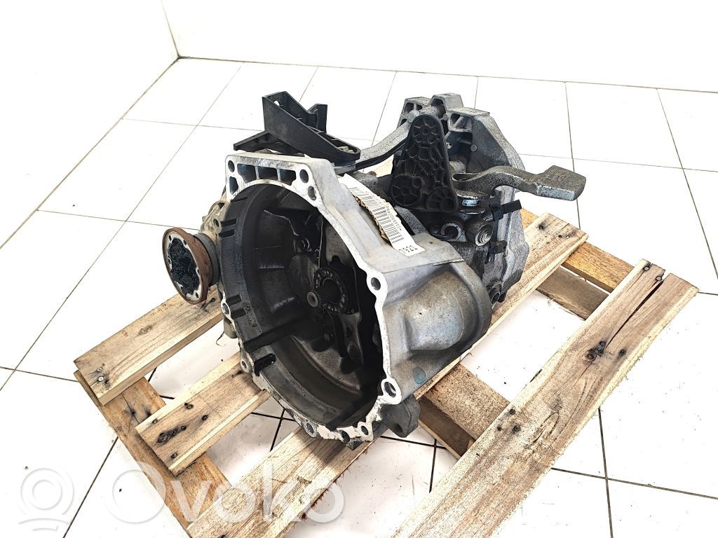 Manualna 6-biegowa skrzynia biegów   FM62S026