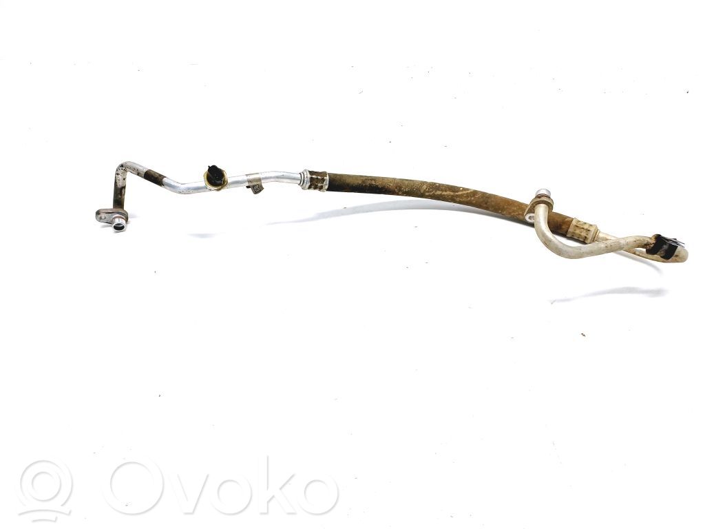 Renault Master III Ilmastointilaitteen putki (A/C) 