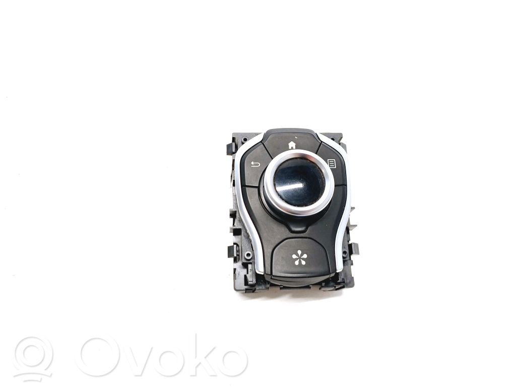 Renault Espace V (RFC) Interruptor de control multifunción 