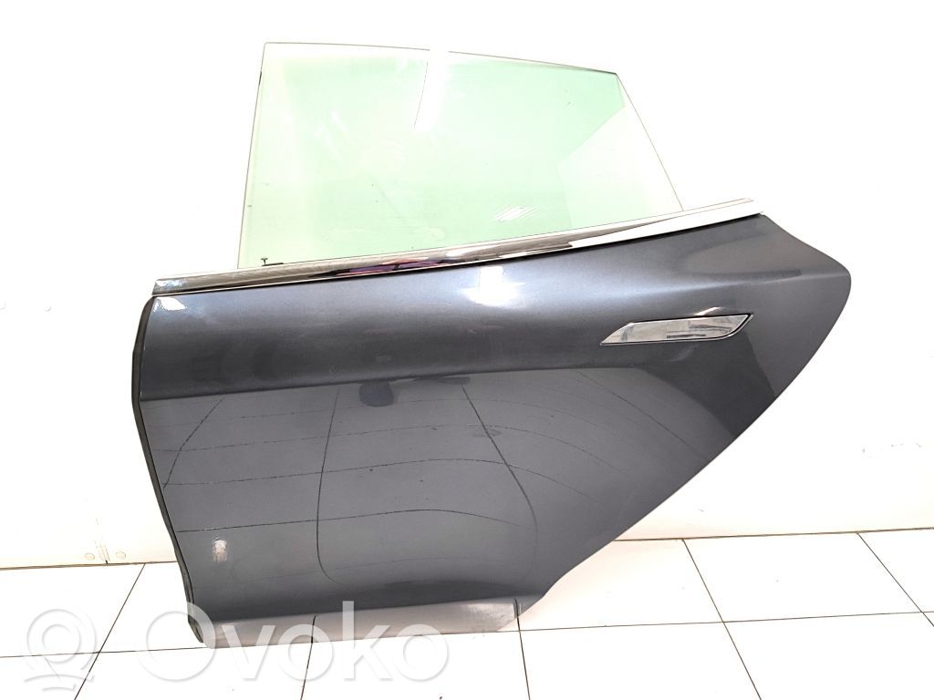 Tesla Model S Puerta trasera 