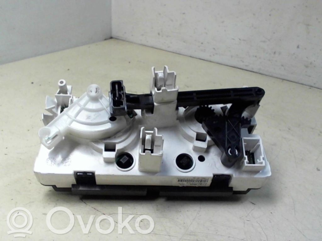 Citroen C3 Picasso Panel klimatyzacji