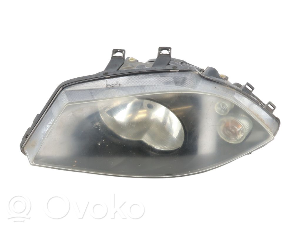 Seat Ibiza III (6L) Scheinwerfer 