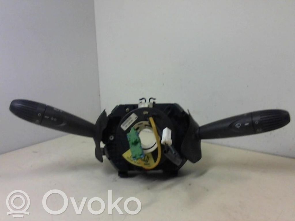 Fiat Punto (188) Commodo, commande essuie-glace/phare