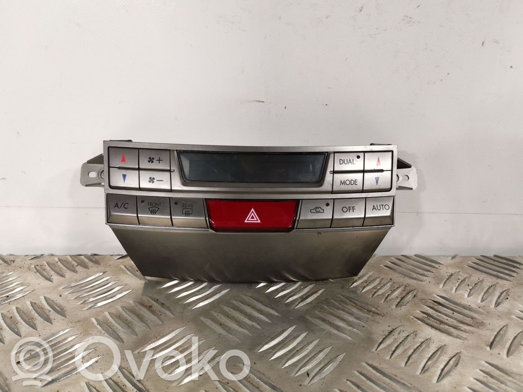 Subaru Legacy Climate control unit 