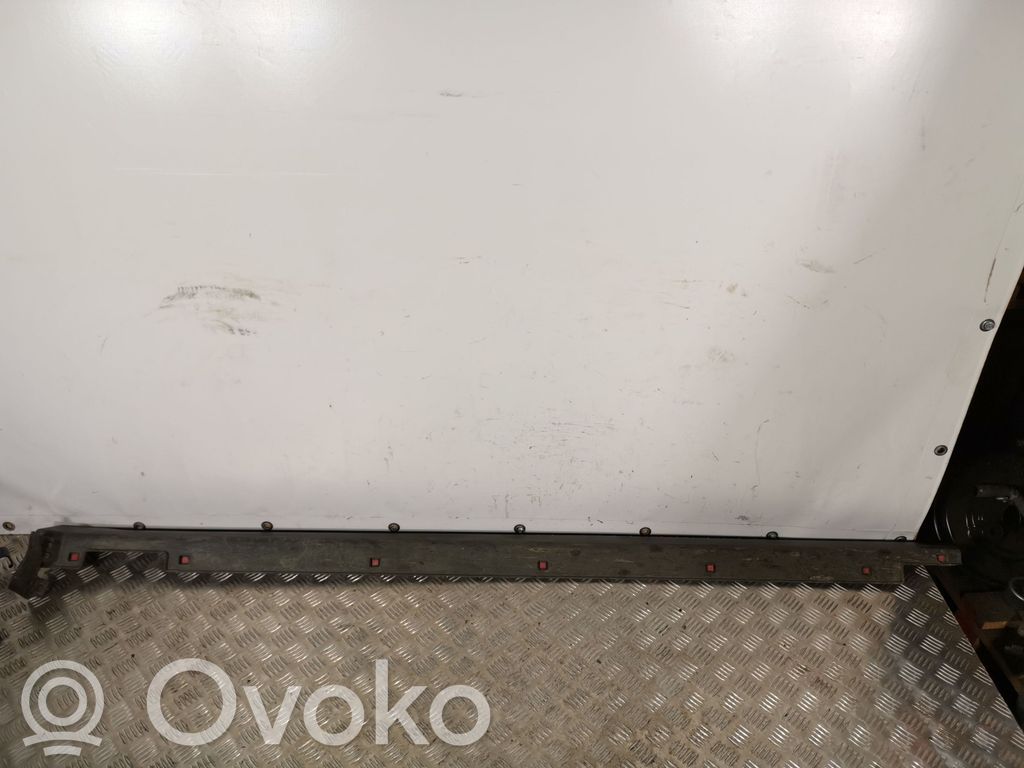 Slenkstis   87754C5000