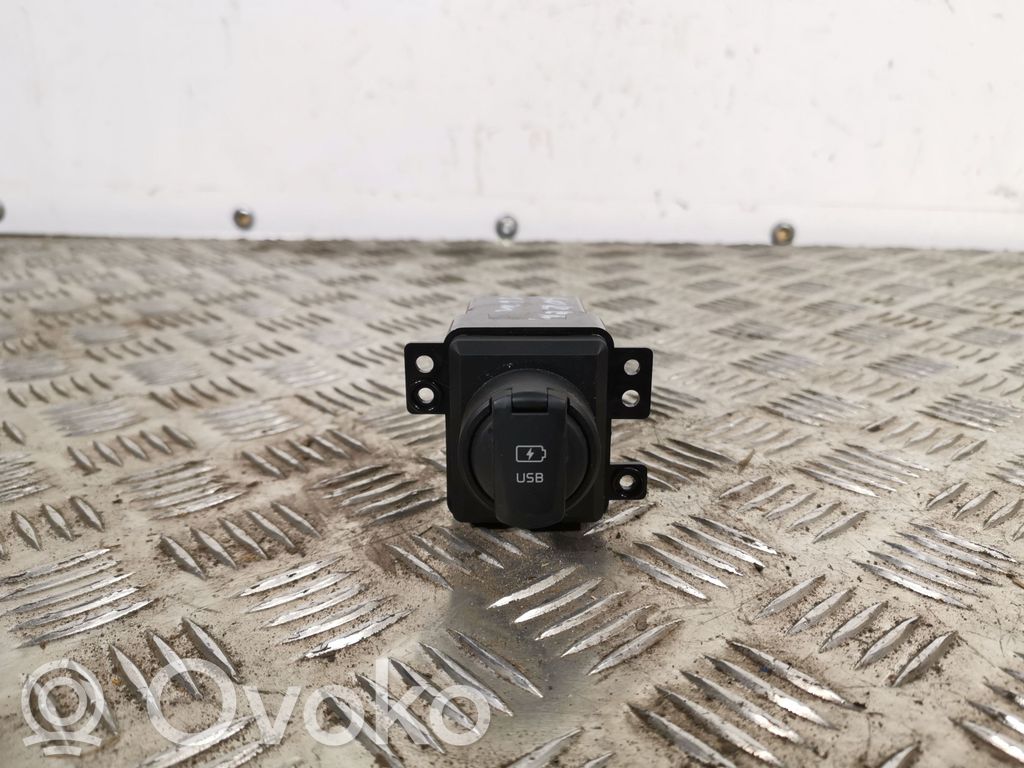 USB jungtis   96125C5000