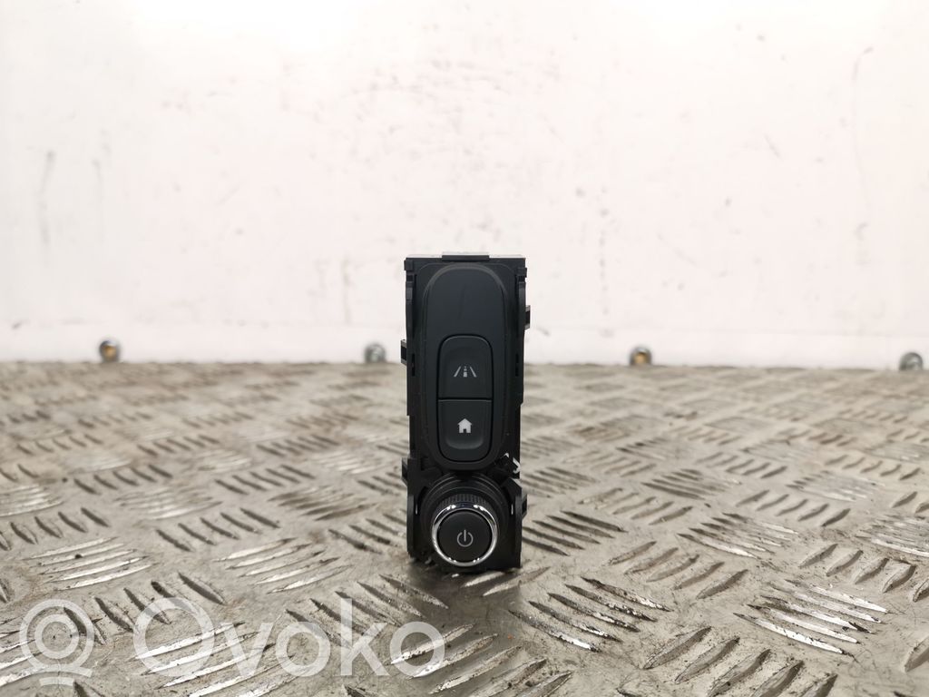 Renault Kadjar GPS navigation control unit/module 