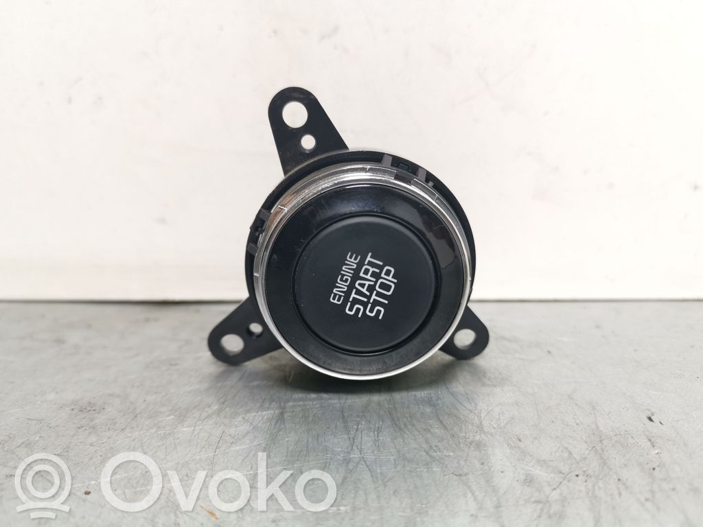 KIA Ceed Engine start stop button switch 
