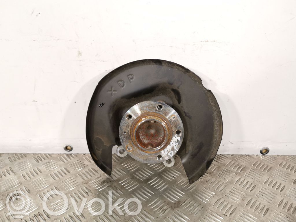 Cubo de rueda trasera   9811408680