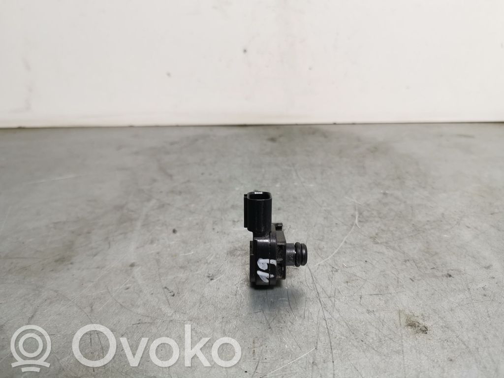 Luftdrucksensor   22627AA580