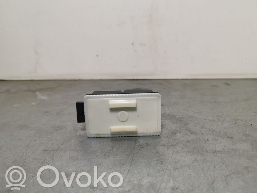 Autres unités de commande / modules   958004Z100