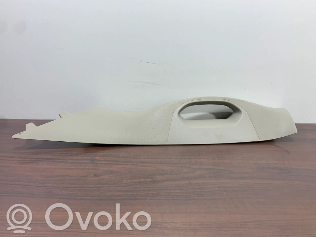 Dodge VAN RAM (A) pillar trim 