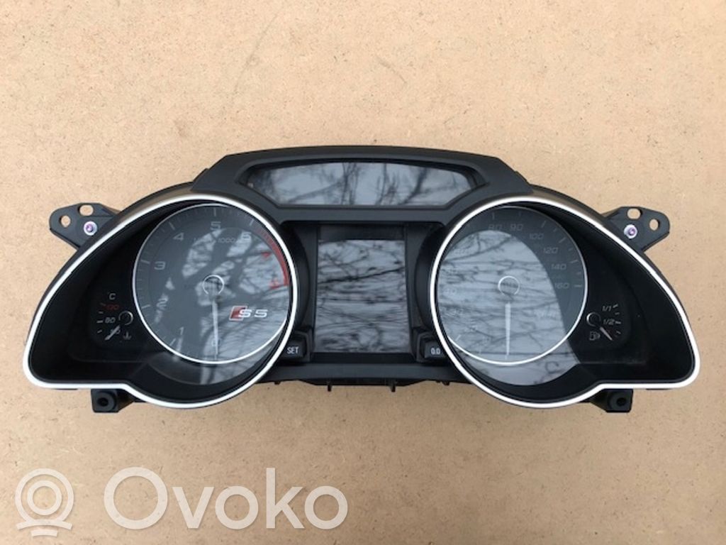 Audi A5 8T 8F Speedometer (instrument cluster) 