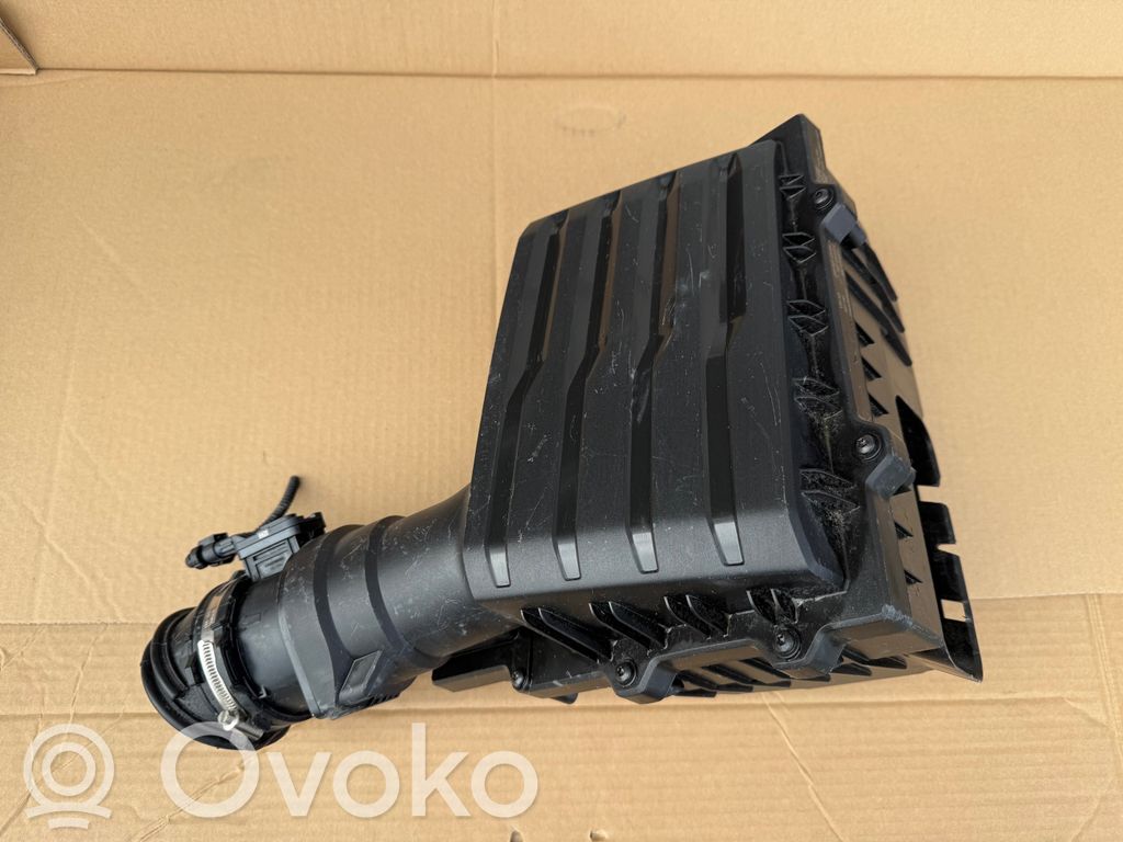 Audi Q3 F3 Obudowa filtra powietrza 
