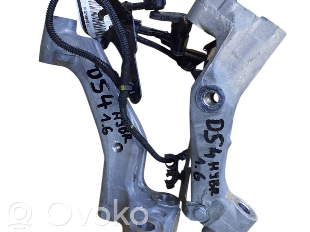 Citroen DS4 Carcasă fixare axă spate 