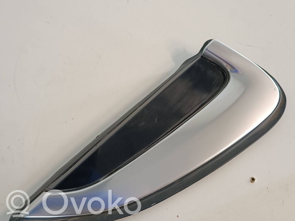 BMW X2 F39 Listwa szyby tylnej 
