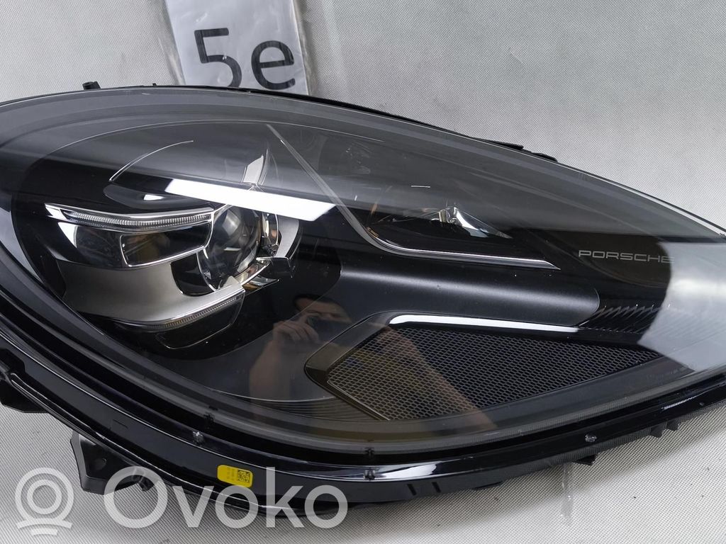 Porsche Macan (95B) Headlight/headlamp 