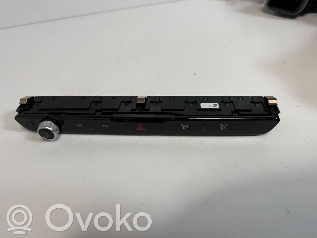 BMW i4 Air conditioner control unit module 