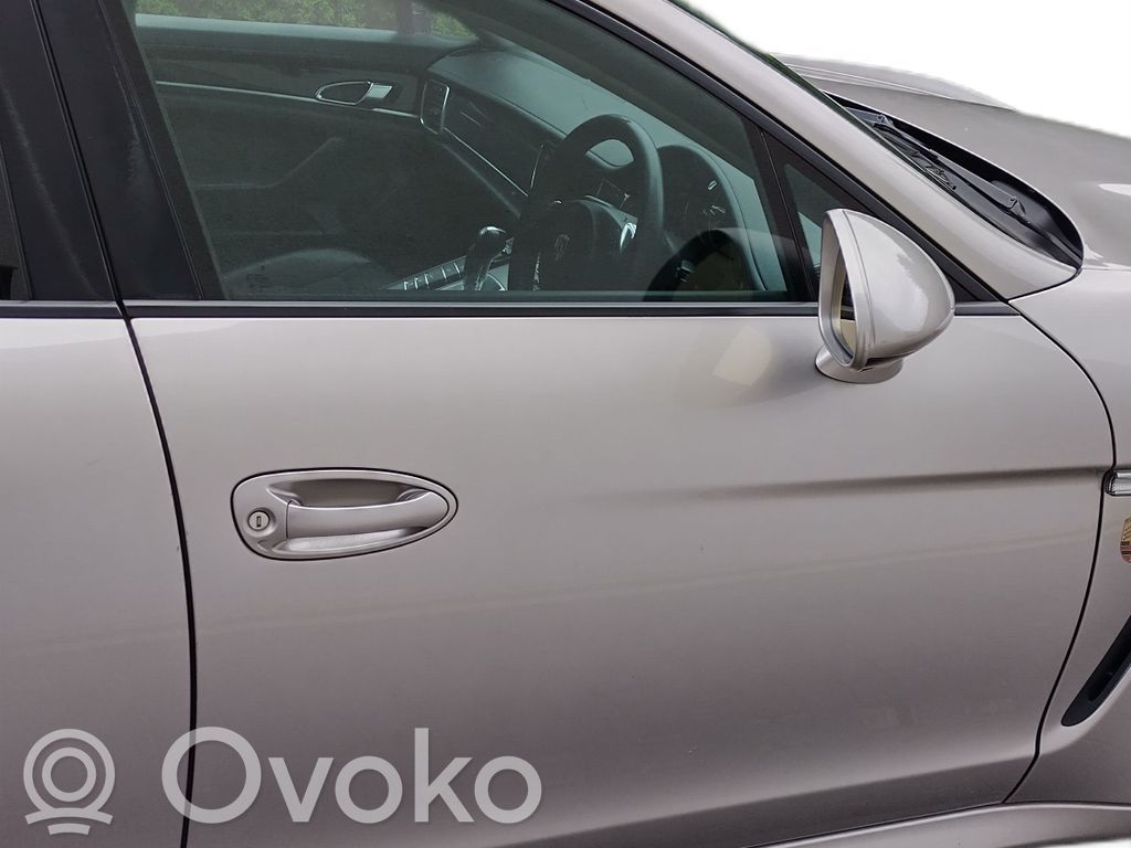 Porsche Panamera (970) Puerta delantera 