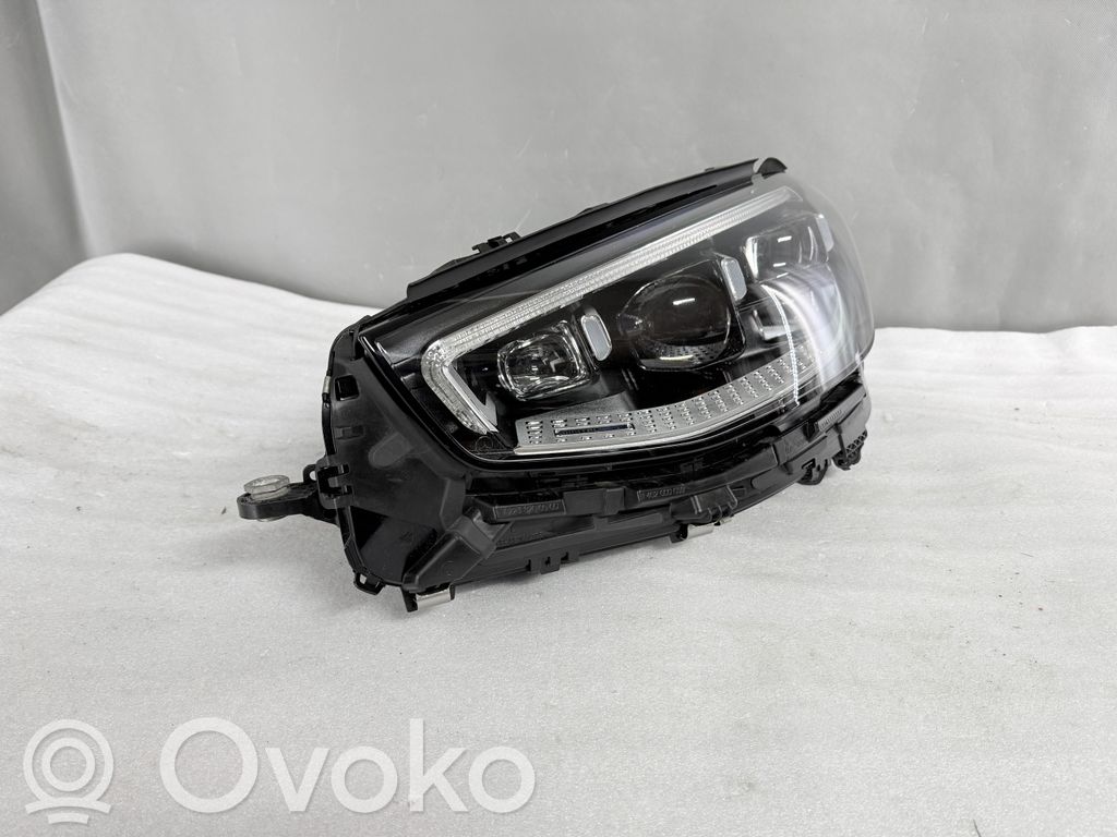 Mercedes-Benz S W223 Lampa przednia 