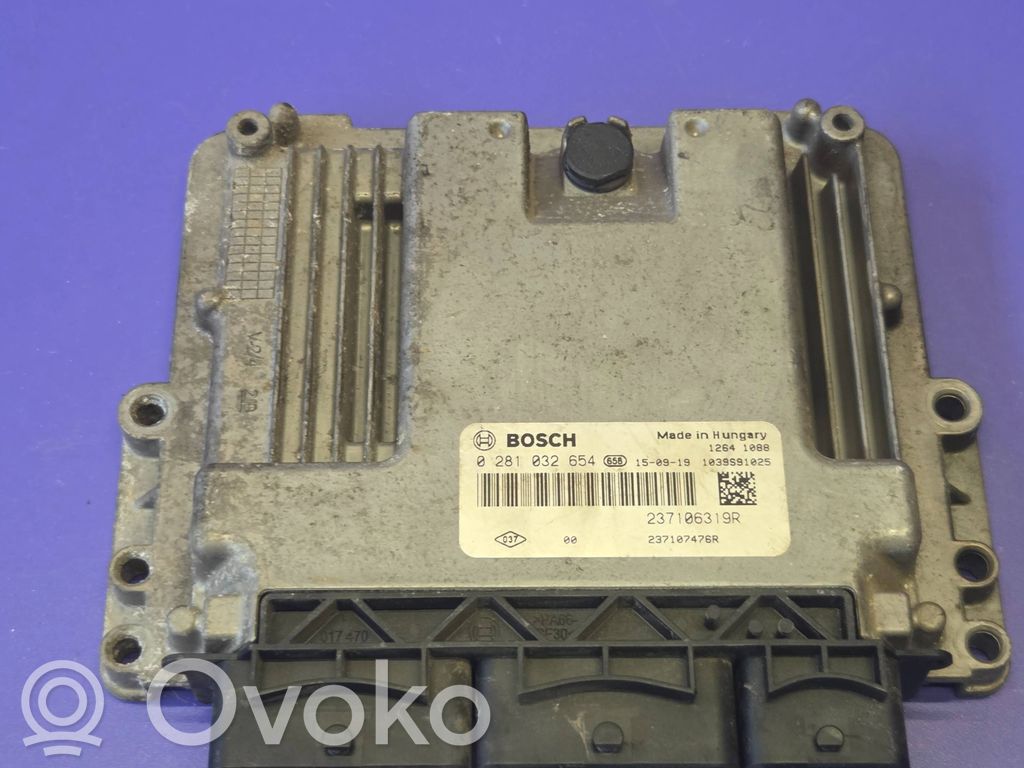Renault Captur Engine control unit/module 