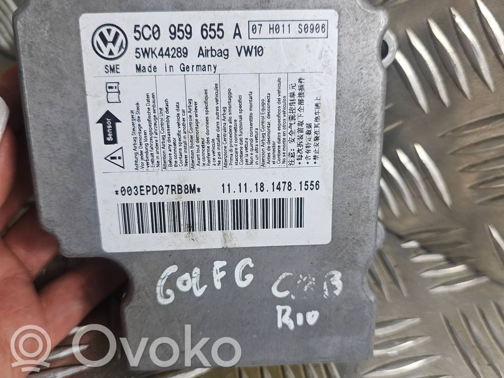 Volkswagen Golf VI Airbag control unit/module 