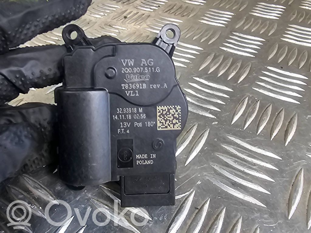 Volkswagen Tiguan Silniczek nagrzewnicy 