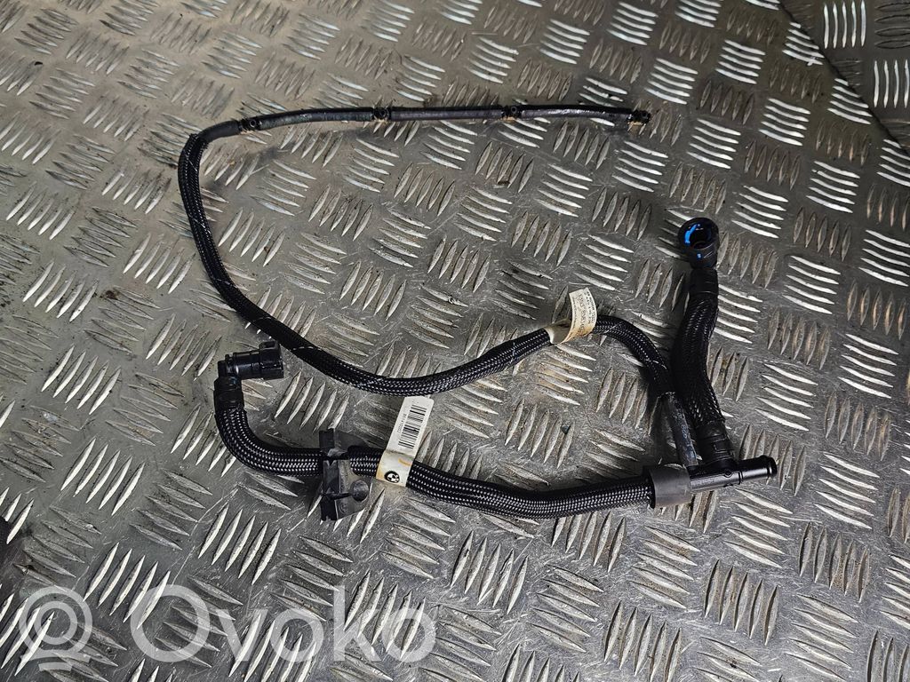 BMW X4 F26 Tubo de alimentación del combustible 