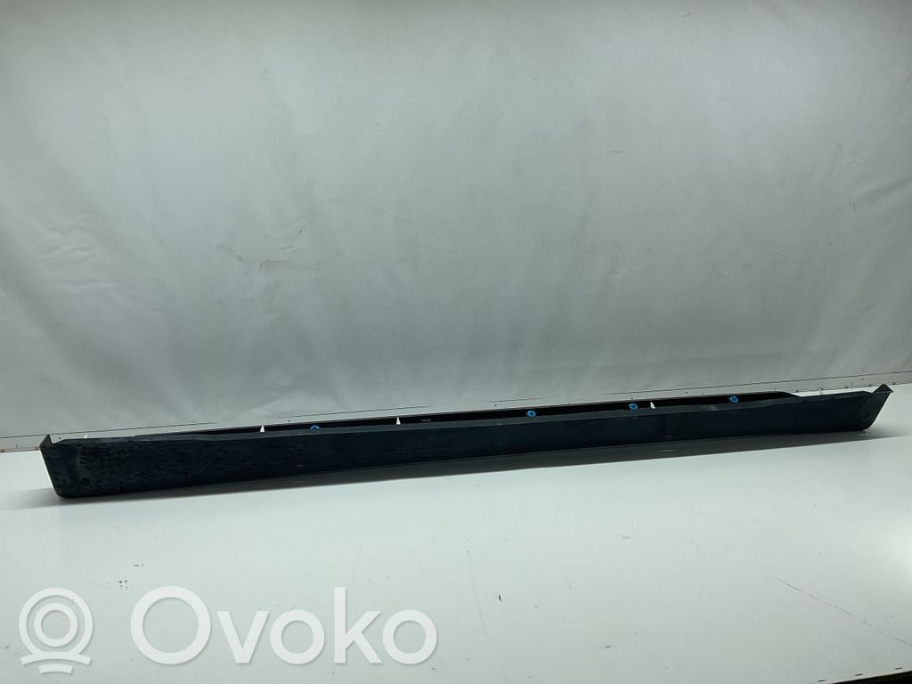 Mitsubishi Outlander Slenkstis 