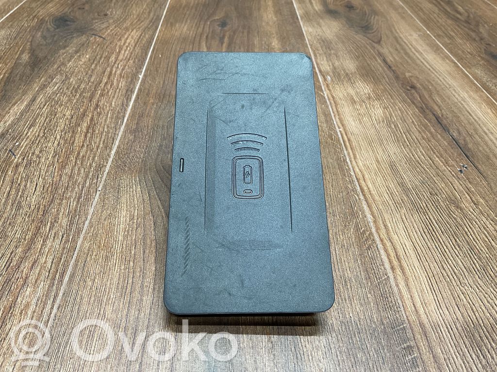 BMW X5 G05 Wireless charging module 
