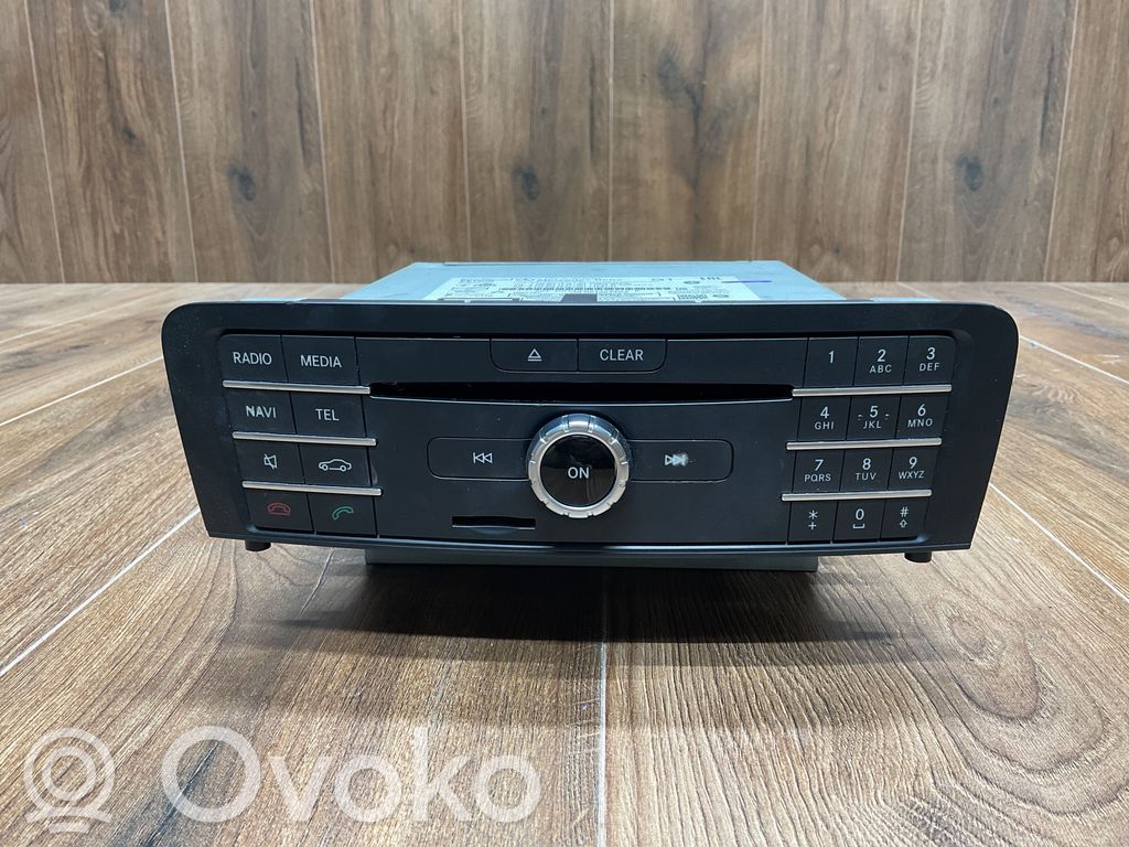 Mercedes-Benz B W246 W242 Panel / Radioodtwarzacz CD/DVD/GPS 