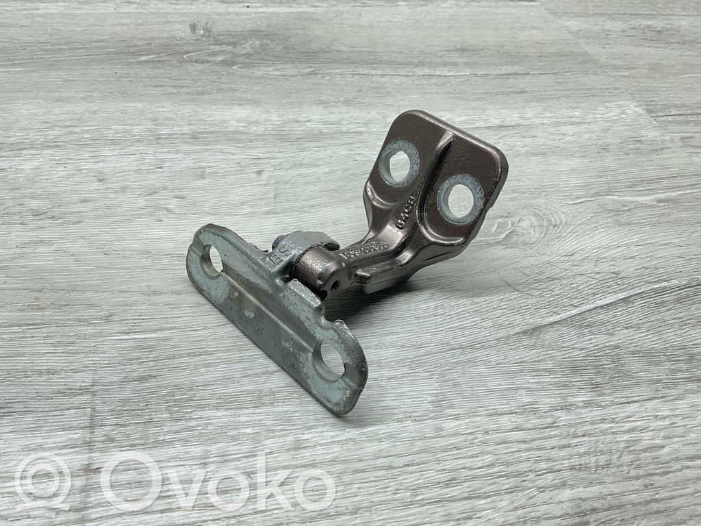 Land Rover Discovery Sport Front door upper hinge 