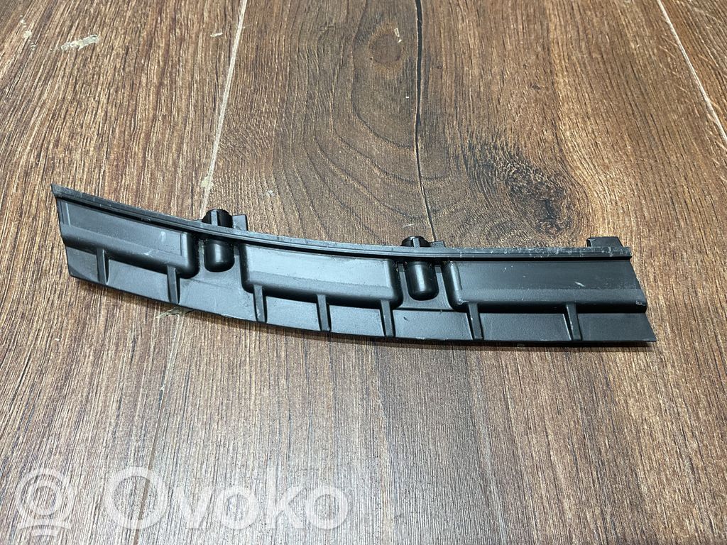Front bumper mounting bracket   4K0807883