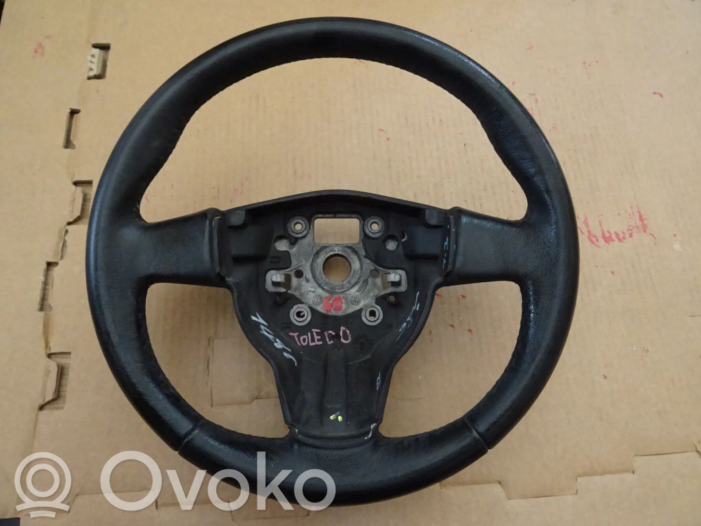 Seat Toledo III (5P) Ohjauspyörä 