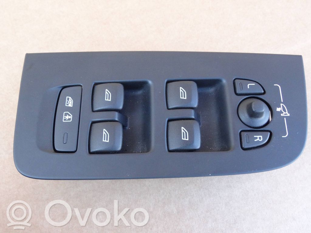Electric window control switch   31433407,SWEA03
