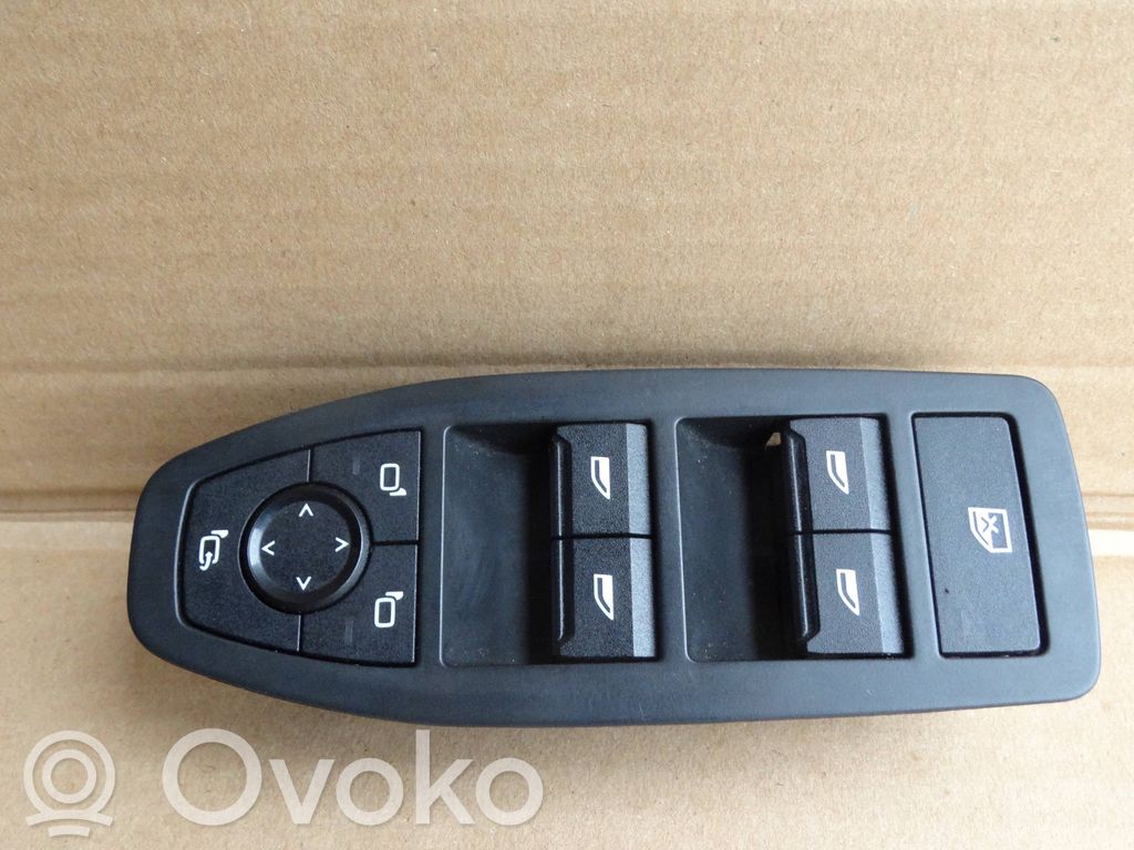 BMW X2 U10 Quarter vent window switch 